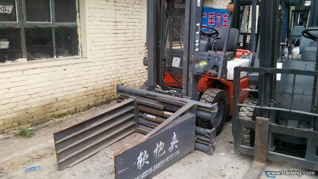 常年收售二手叉车1-15吨叉车租赁置换回收